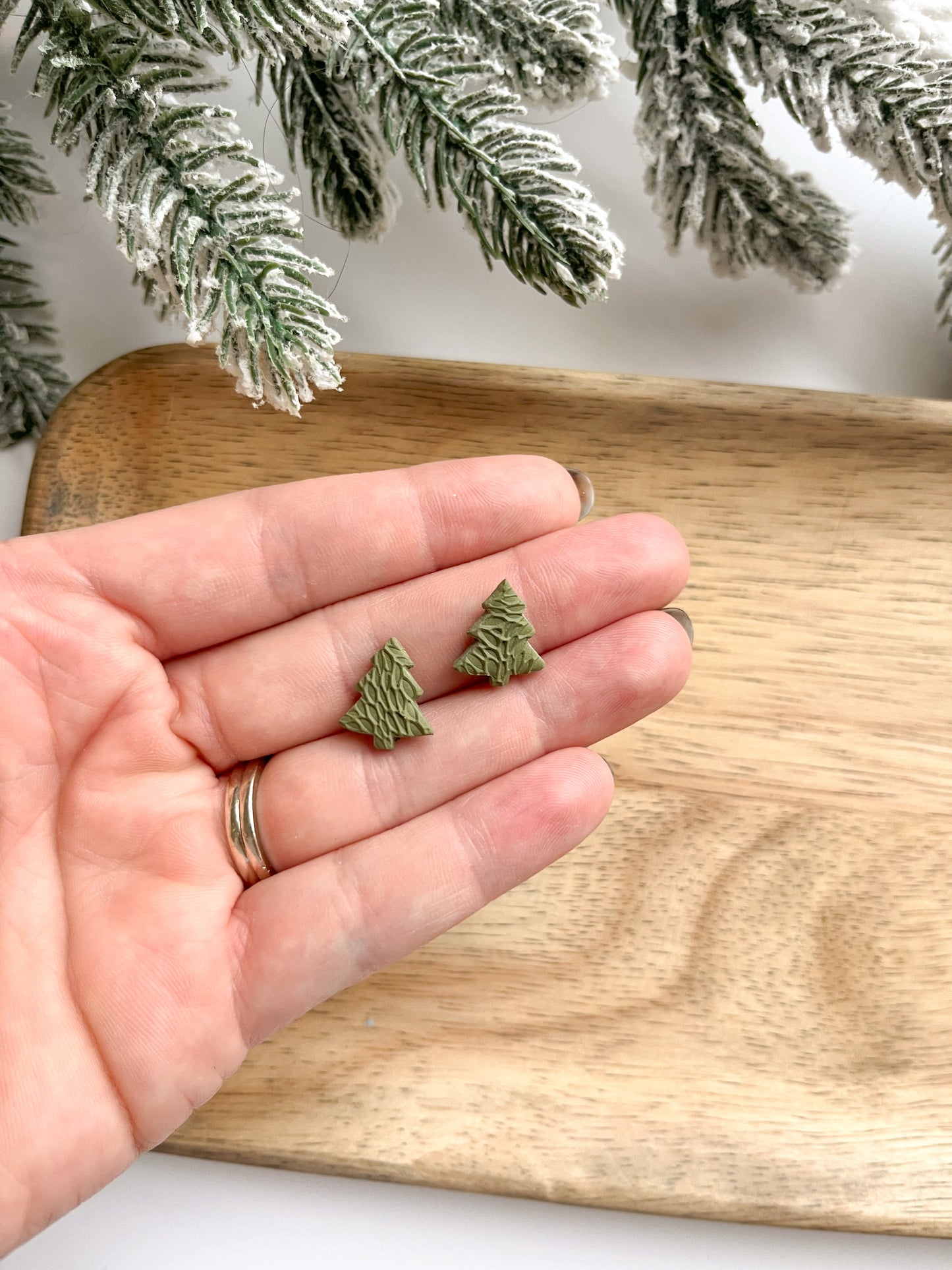 Christmas Tree Studs