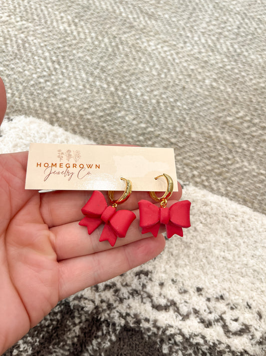 Matte Red Bows