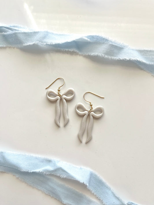 Tied Pearl Ribbons