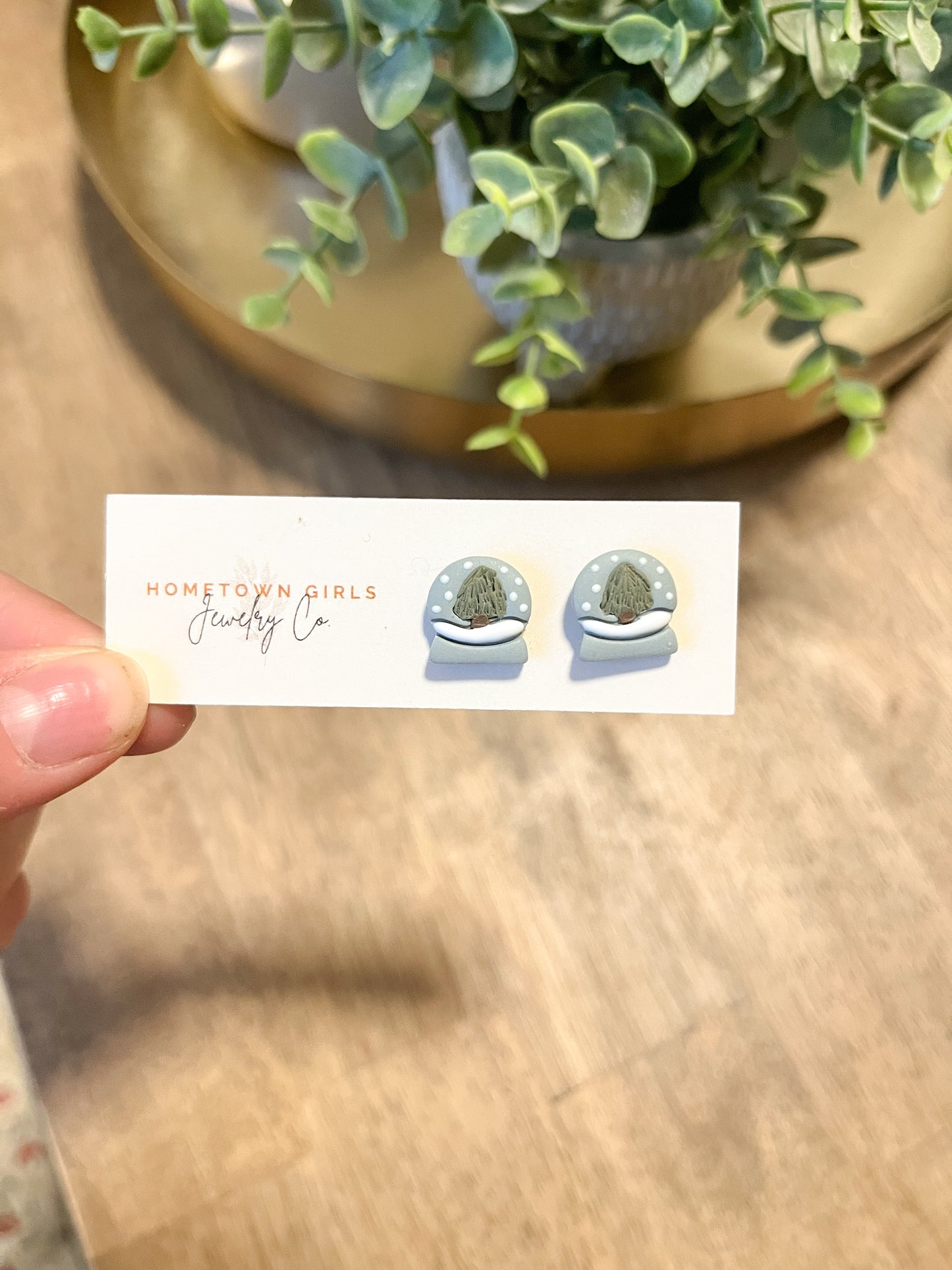 Snow Globe Studs